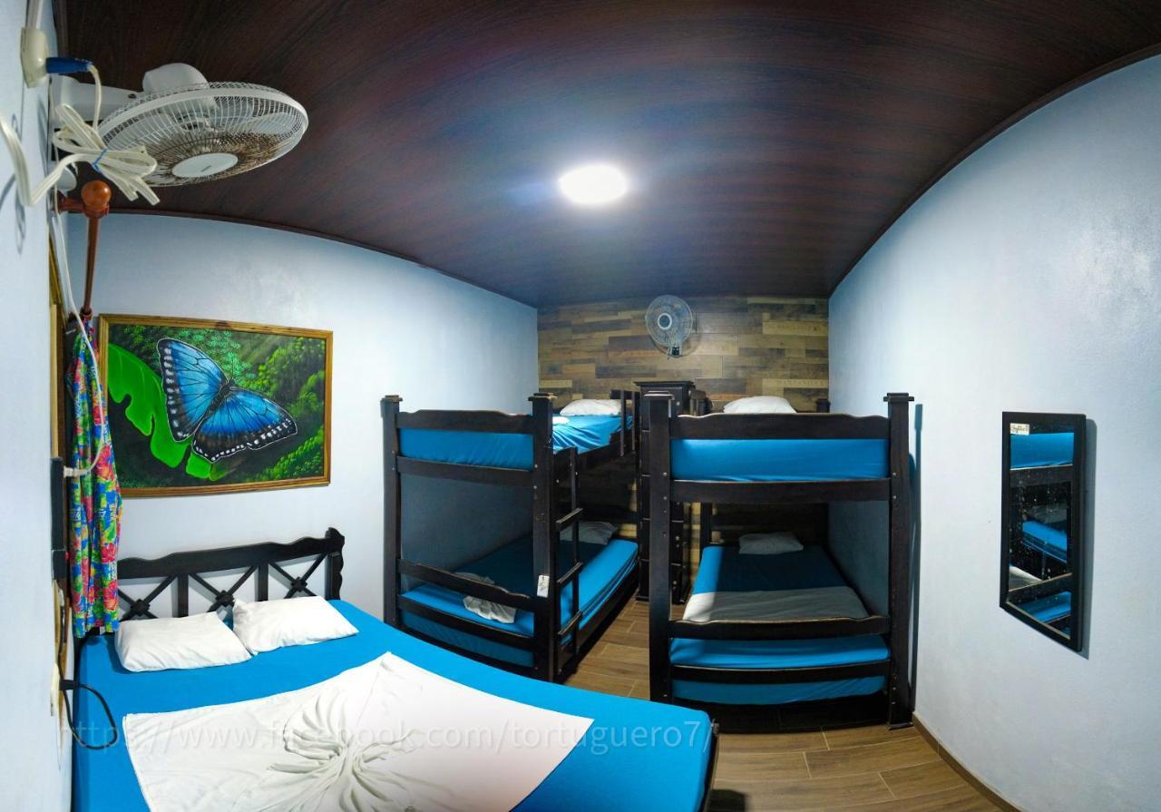 Hostel Tortuguero 7Backpackers Ngoại thất bức ảnh